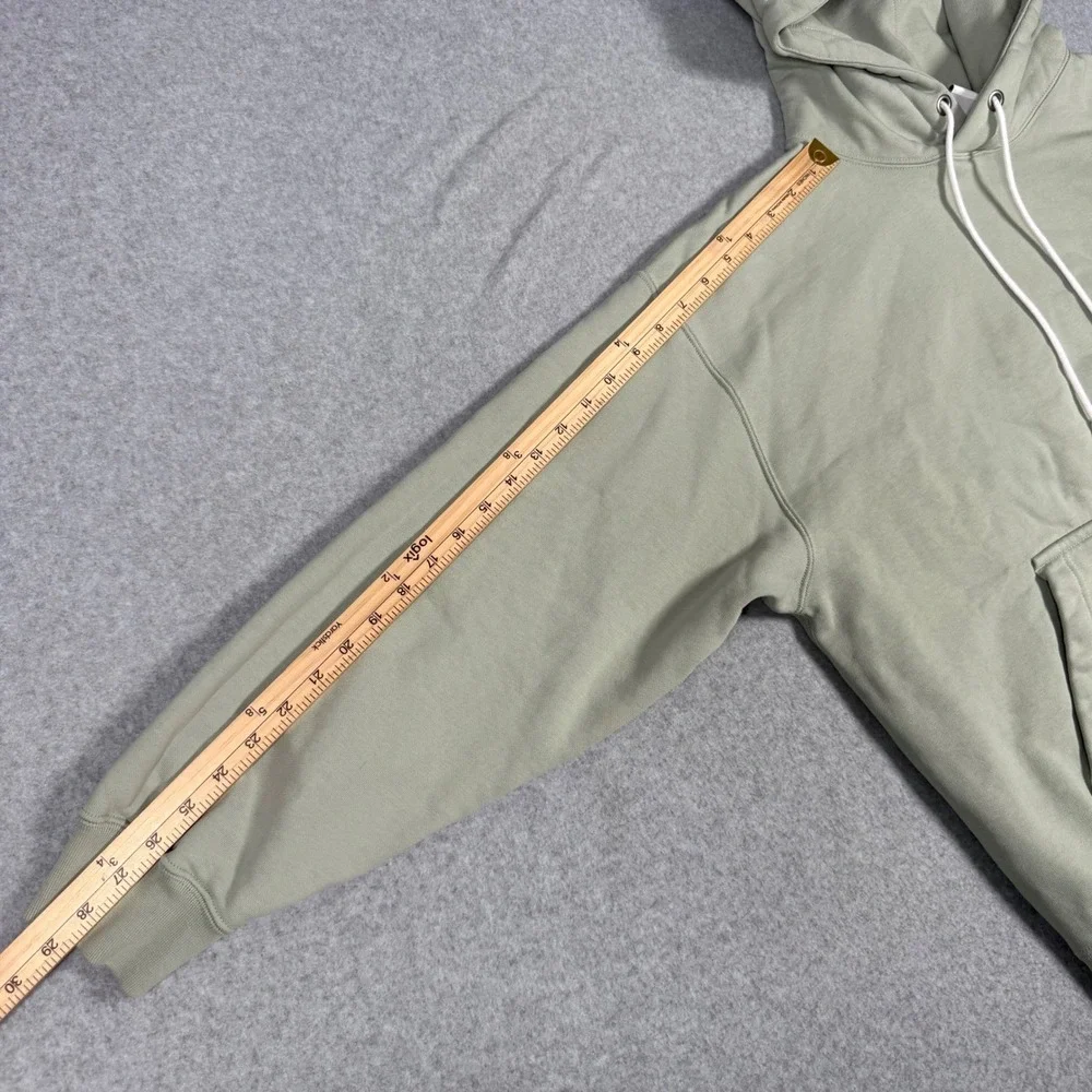 Nike solo swoosh